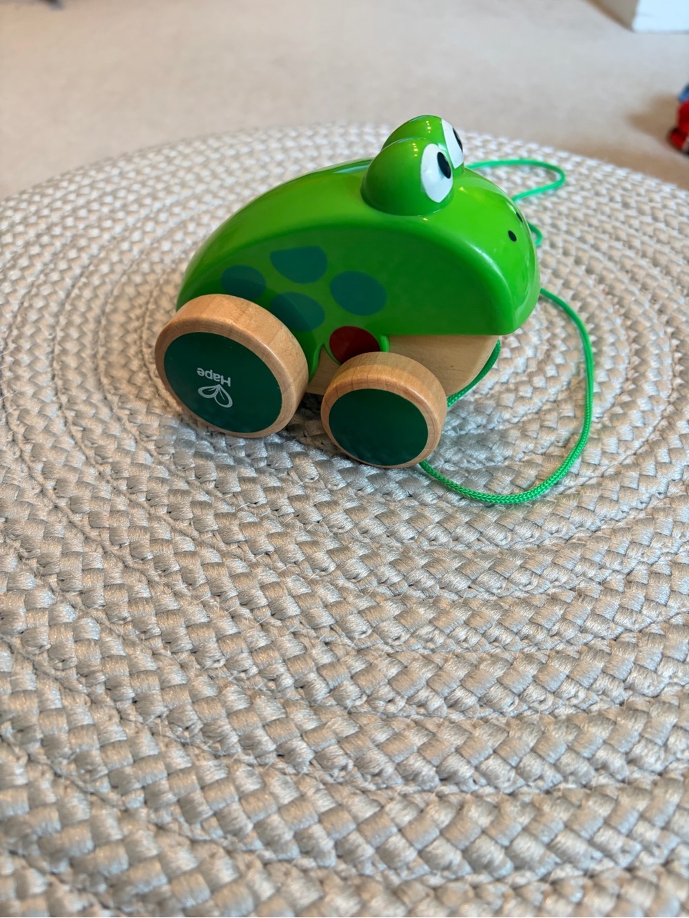 Hape Green Pull-Along Frog Wooden Toy - Classic Kids Toy